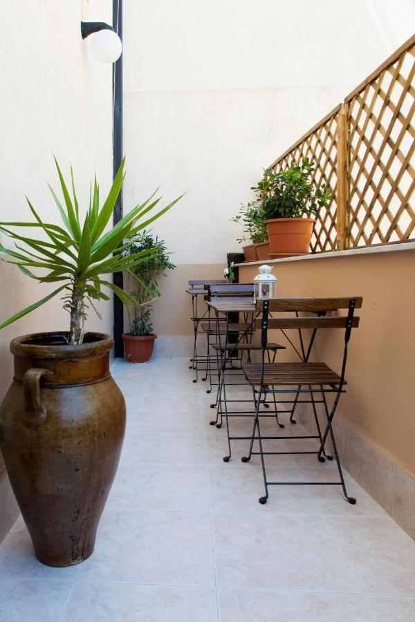 Apartment Domus Schiavuzzo Παλέρμο Εξωτερικό φωτογραφία